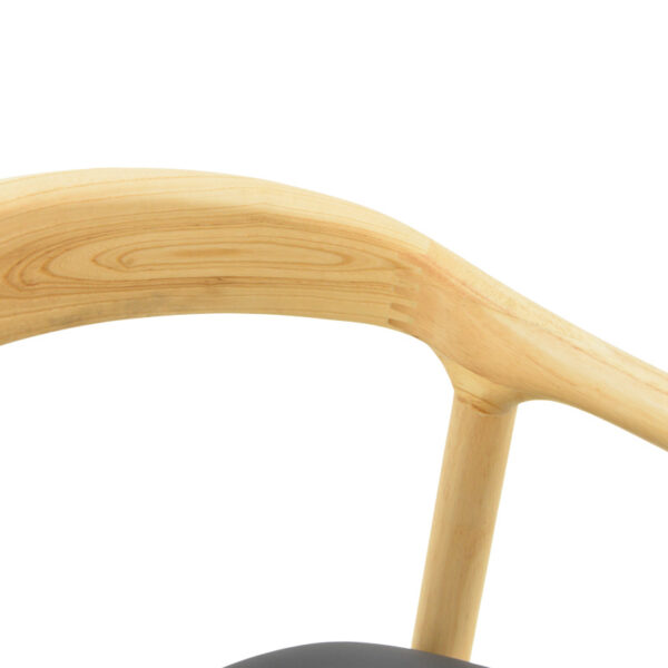 Πολυθρόνα Hogie pakoworld rubberwood σε φυσική απόχρωση με μαύρο pu μαξιλάρι 61x60x76εκ.  382-000007